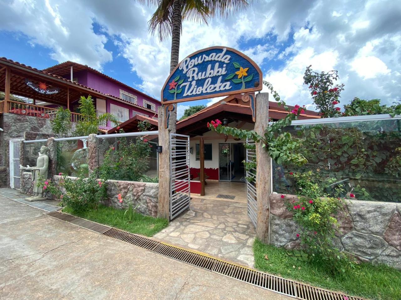 Hotel Rubbi Violeta